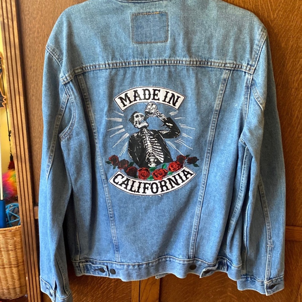 G-Eazy Made in California Levi Jean Jacket- size Large. New without tags